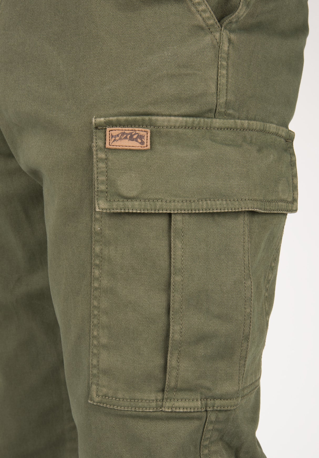 Cross olive Close-Up2