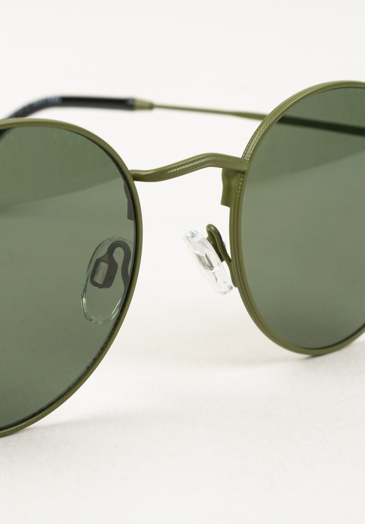 Torres green-green Close-Up1