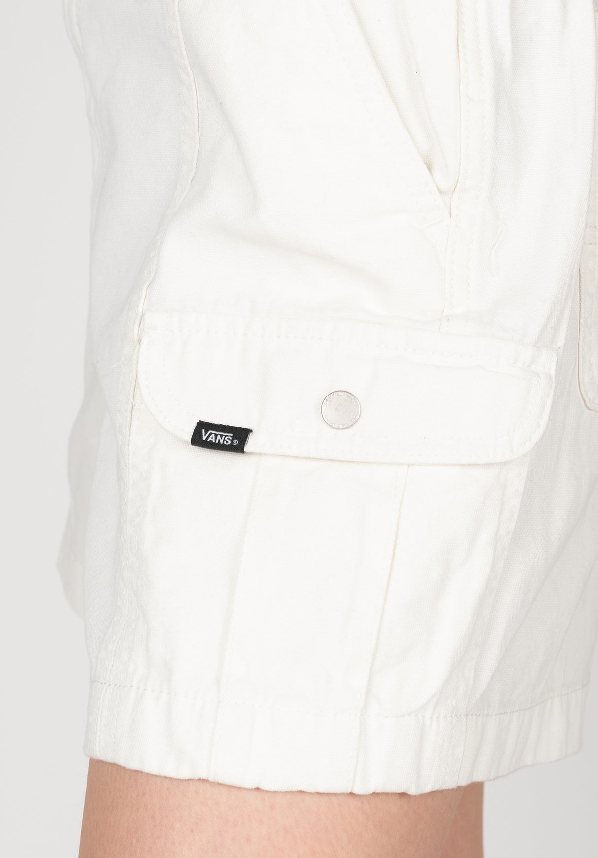 Sidewalk Cargo marshmallow Close-Up2