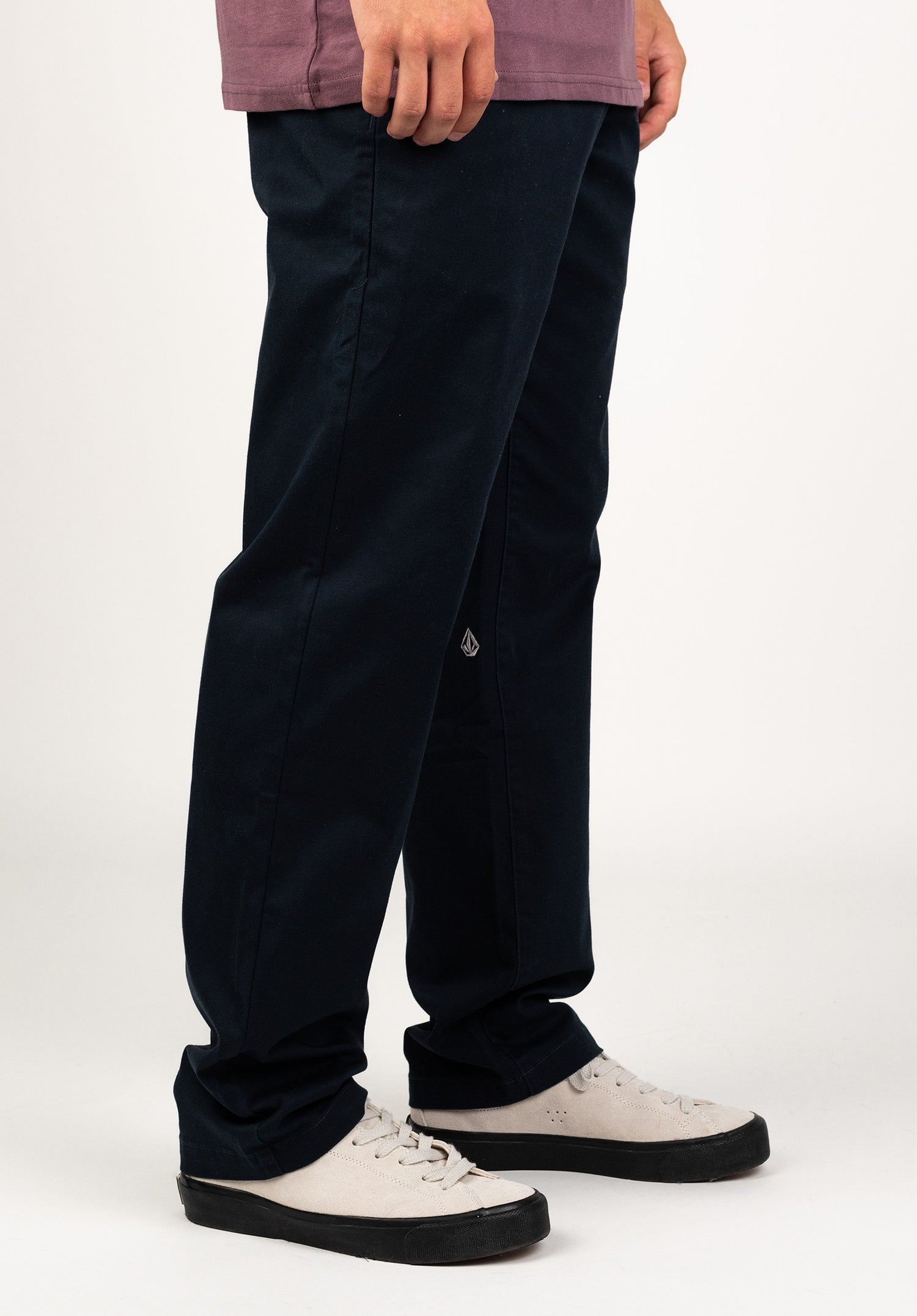 Janik|1,80|32*32 Zoom Image