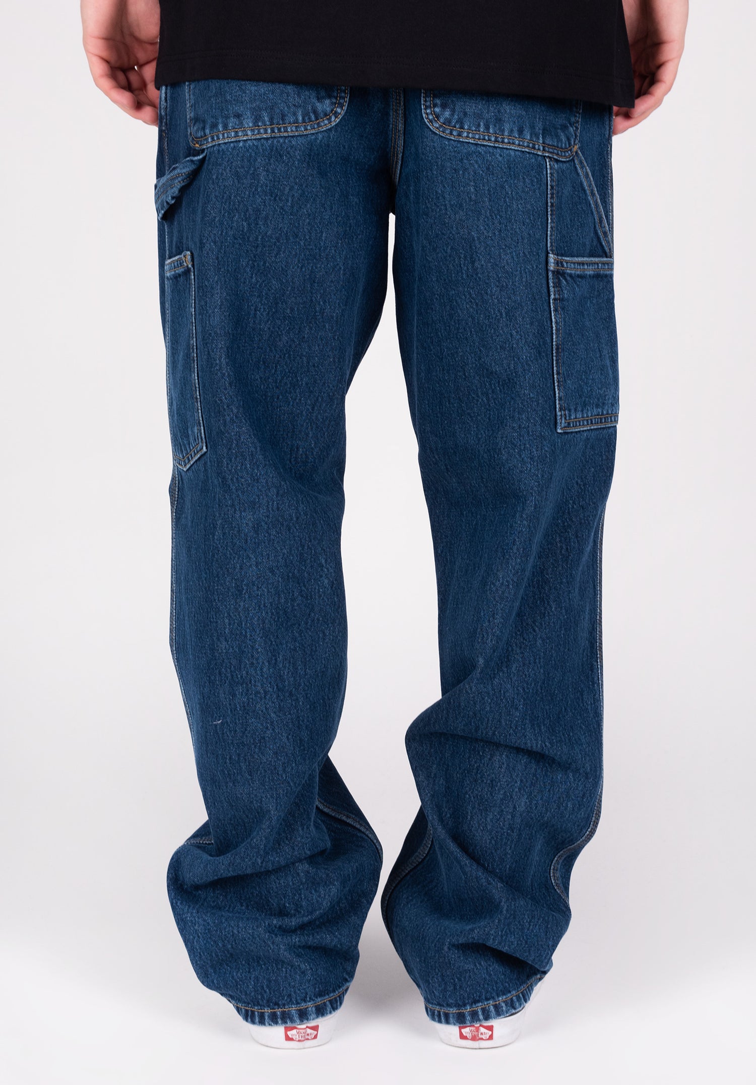 Janik|1,80|32 Zoom Image