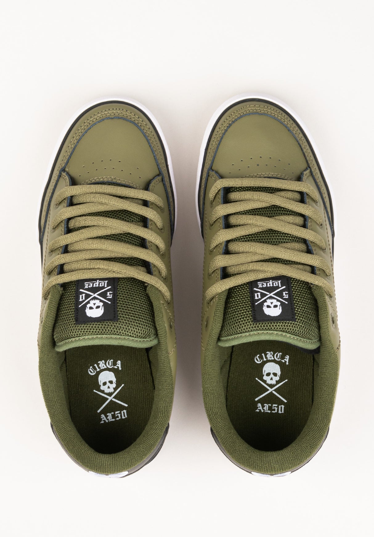 Lopez 50 militaryolive-black-white Close-Up2