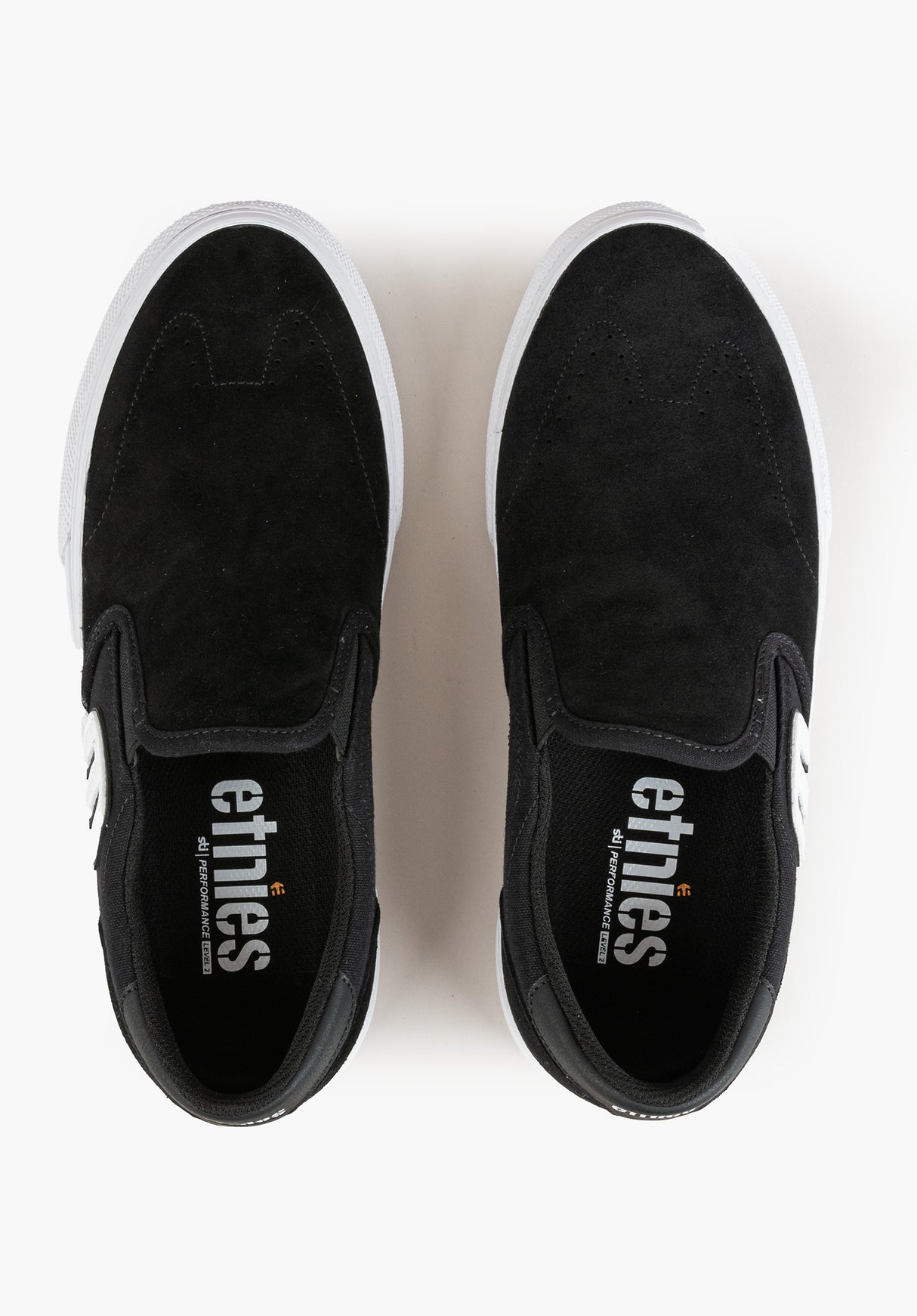 Lo-Cut Slip black-white Close-Up2