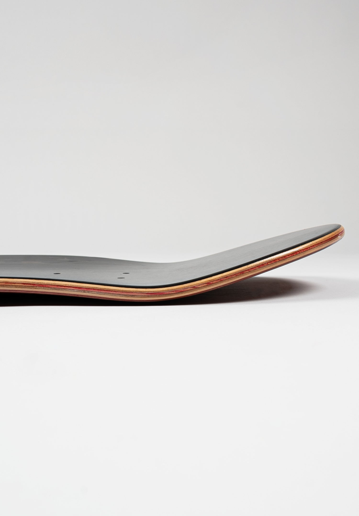 Classic Big Logo red Close-Up2 Zoom Image