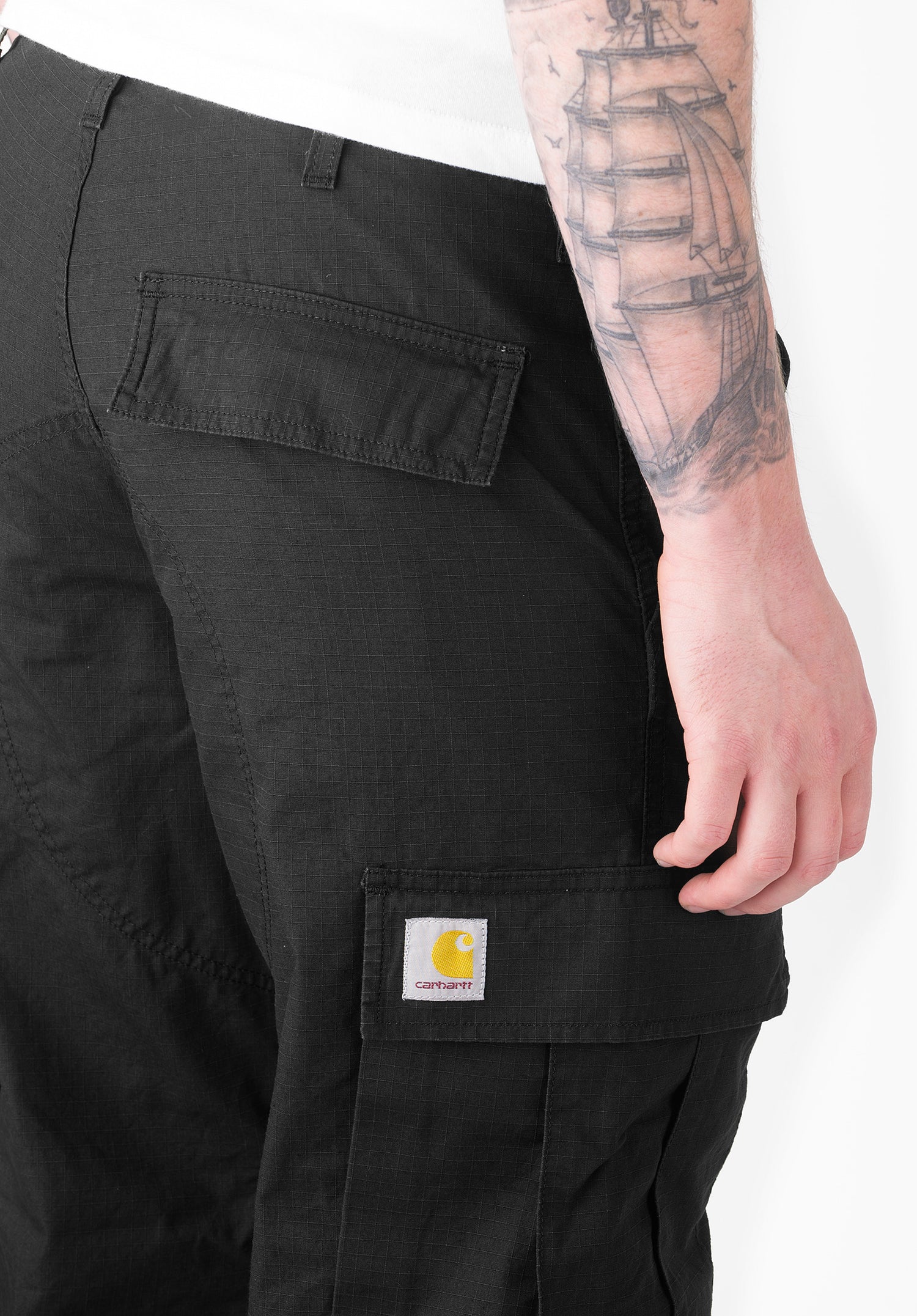 Regular Cargo Pant black-rinsed Close-Up1 Zoom Image