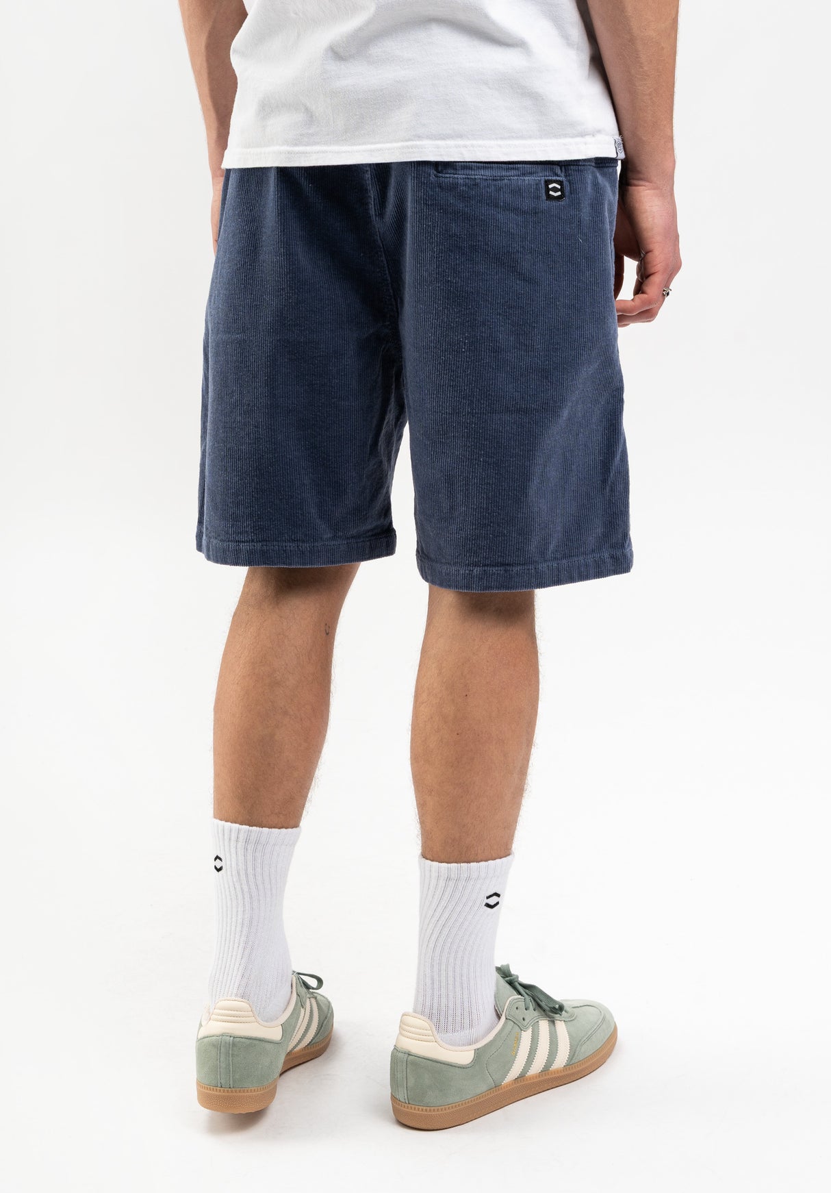 Surpa Short future-blue-cord Closeup1