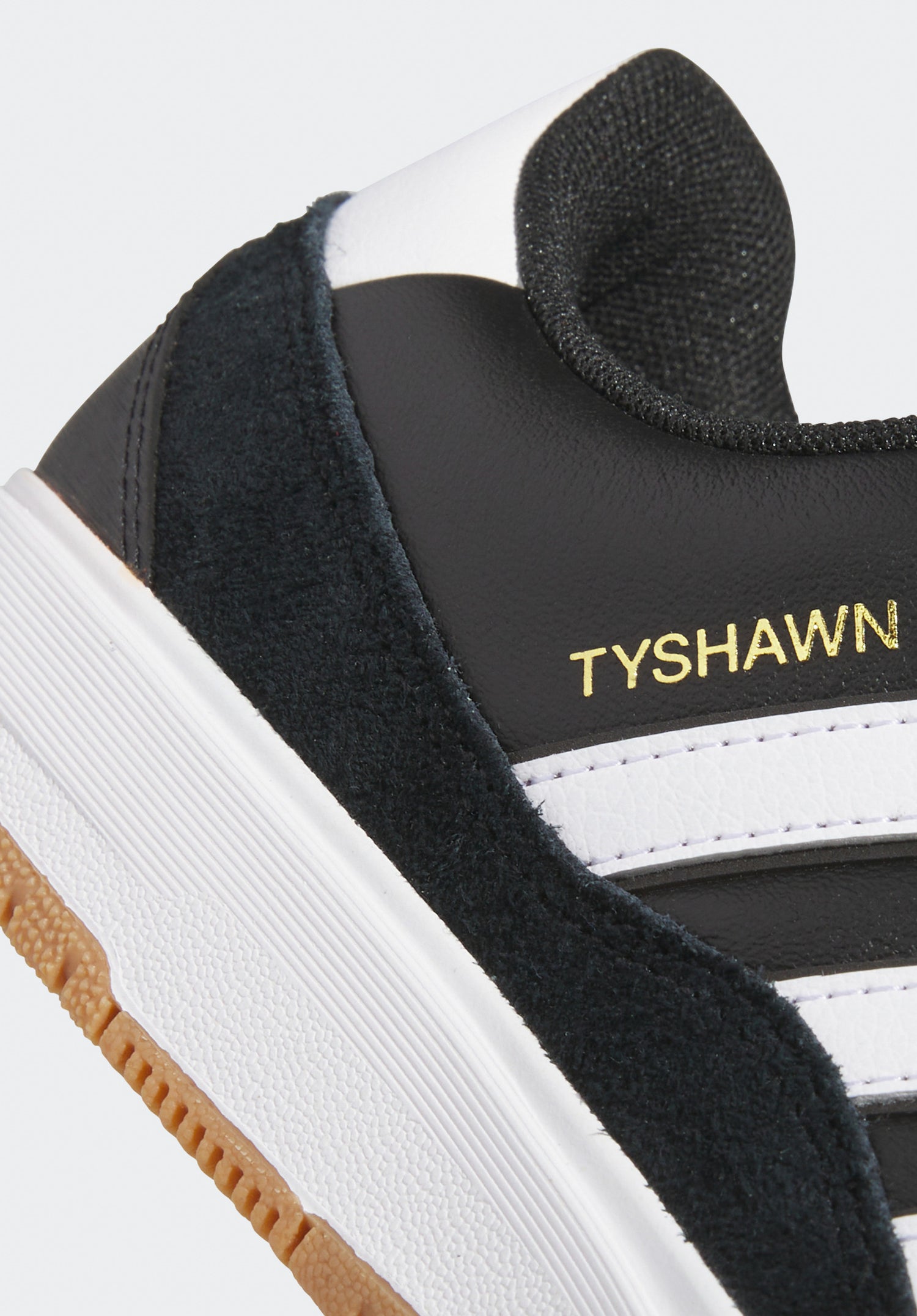 Tyshawn 2 coreblack-white-gum Oberansicht Zoom Image