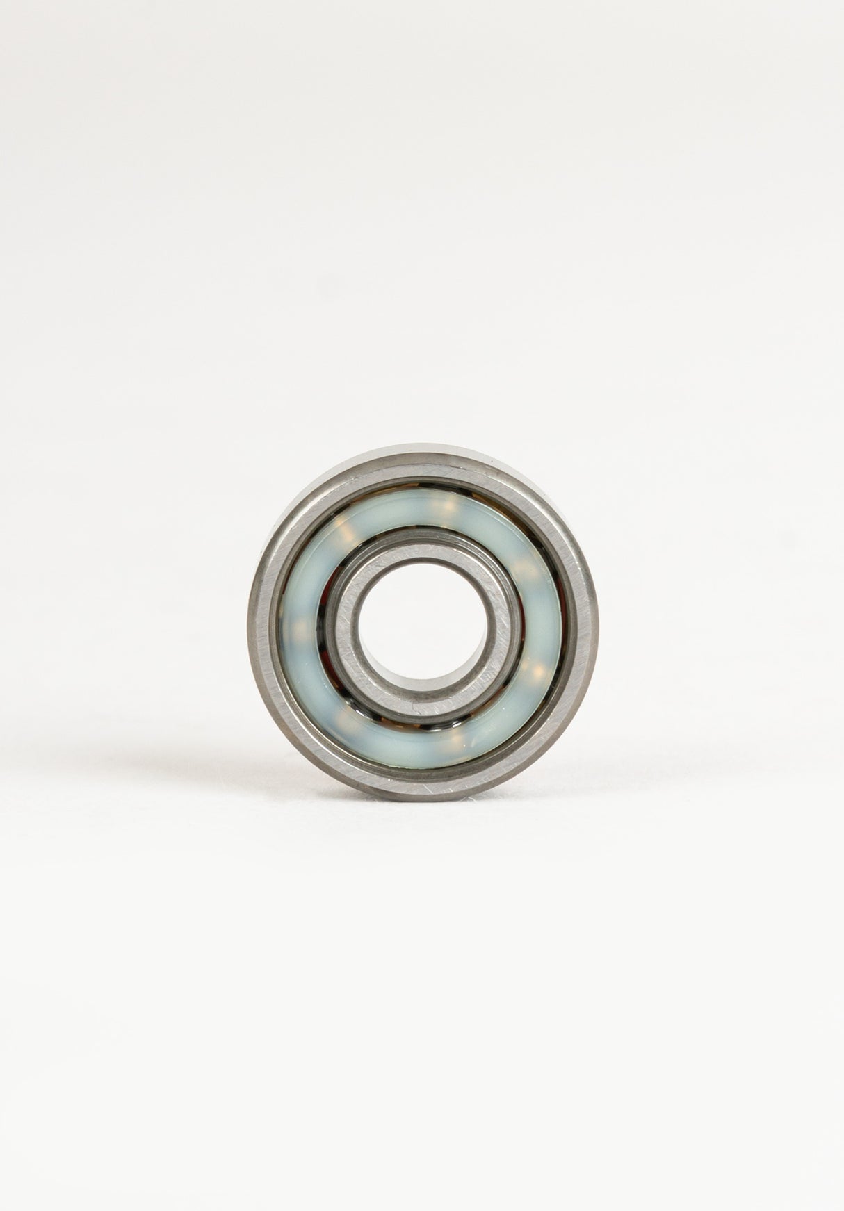 Zehnder Pro multicolored Closeup2