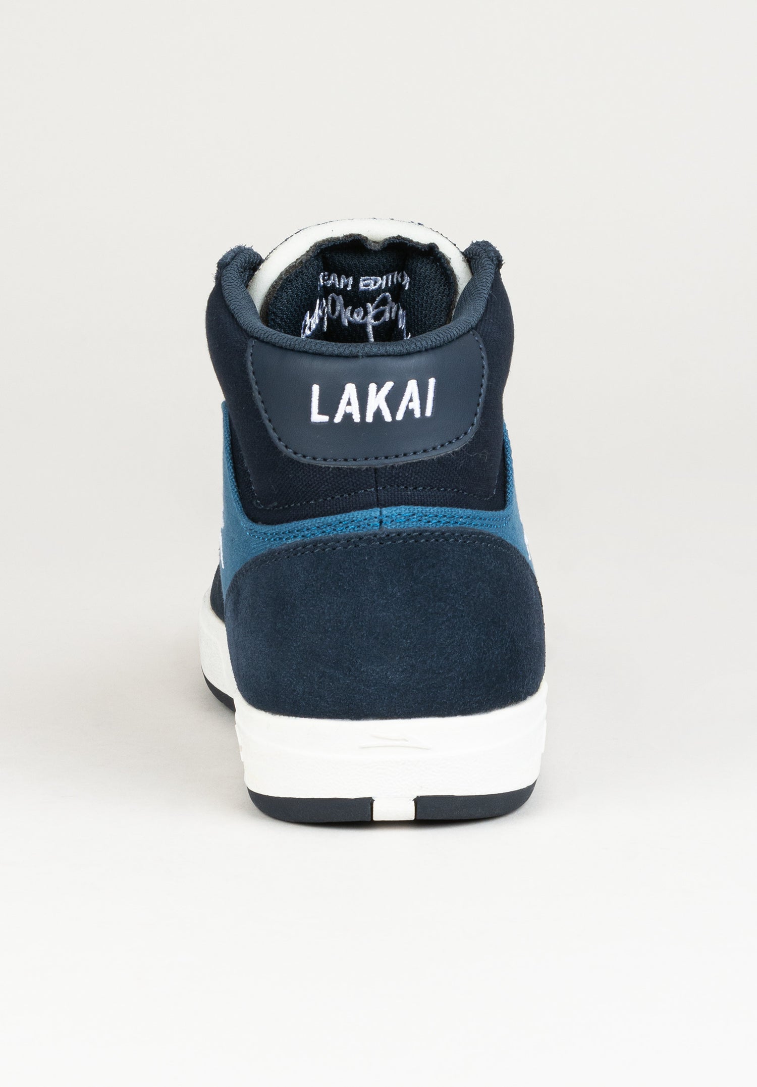 Villa black-lightblue Seitenansicht Zoom Image