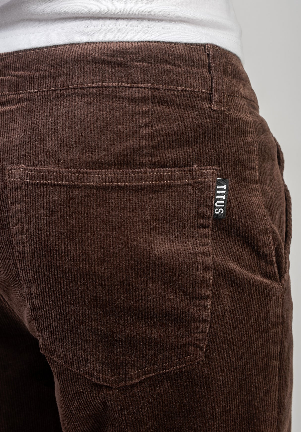 Sebastian|1,83|32*32