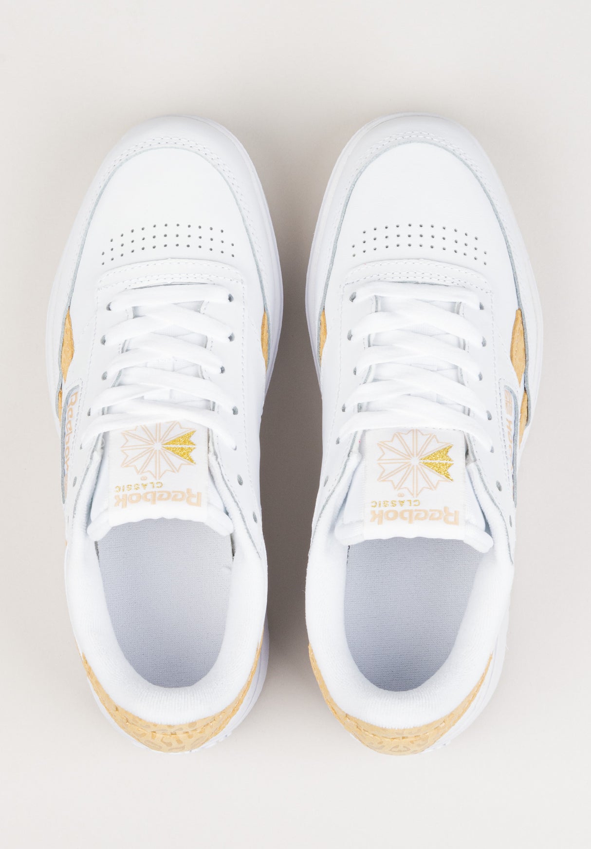 Club C Double Revenge ftwwht-ftwwht-sahara Close-Up2