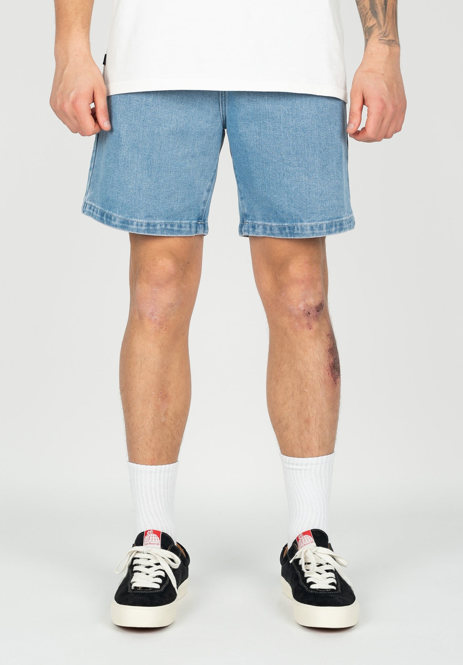 Freddie|1,84|32 Zoom Image