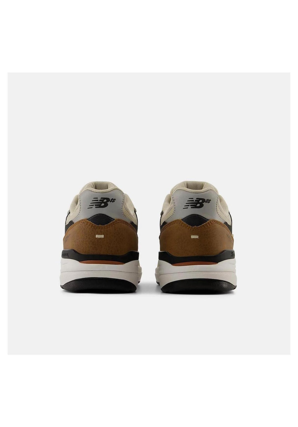 933 Andrew Reynolds quicksand-seasalt Closeup2