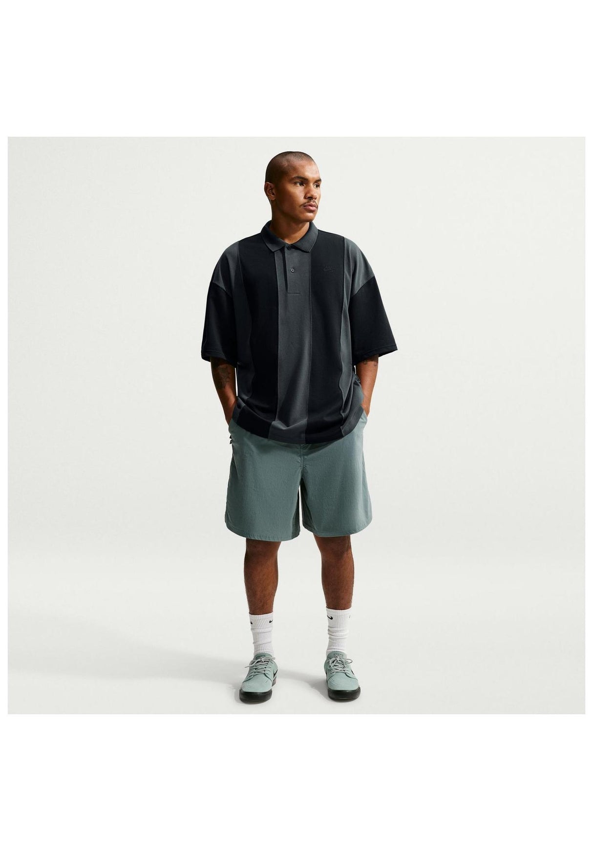 Nike SB Break Polo Polo-Shirt black-darksmokegrey-black – Rückenansicht