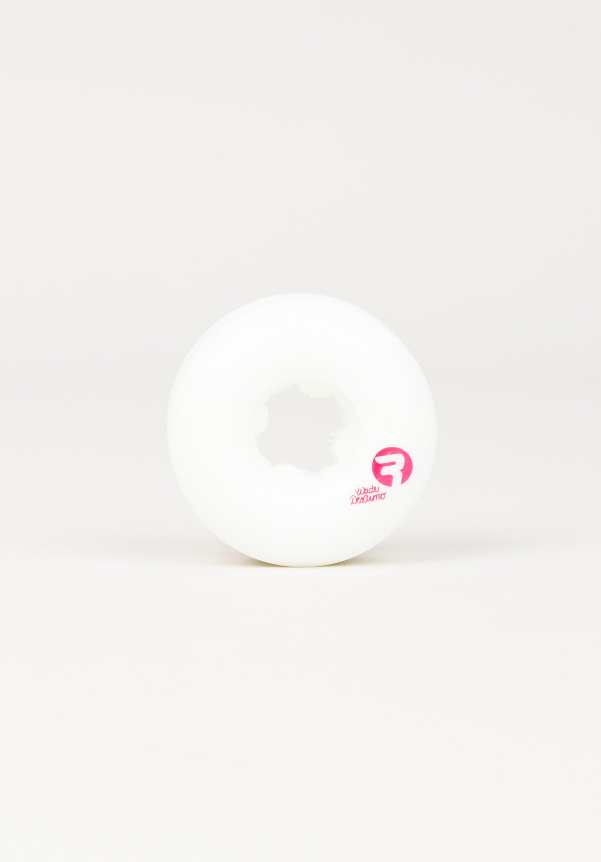 51mm Desarmo Vortex Naturals Slim 99a white Closeup2