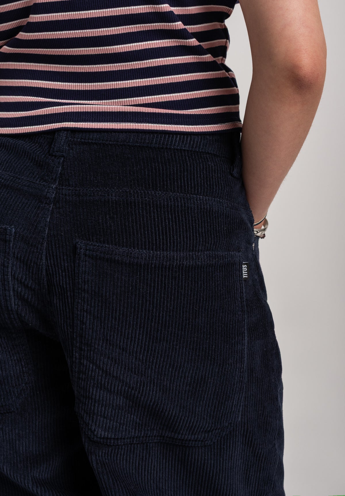 TITUS Alby-Baggy Cord Jeans navy – Unteransicht