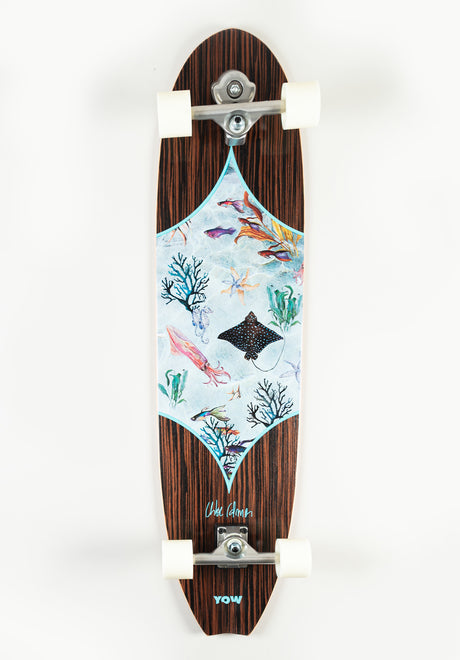 YOW Calmon 41" Signature Series Surfskate Cruiser-Komplett black – Vorderansicht
