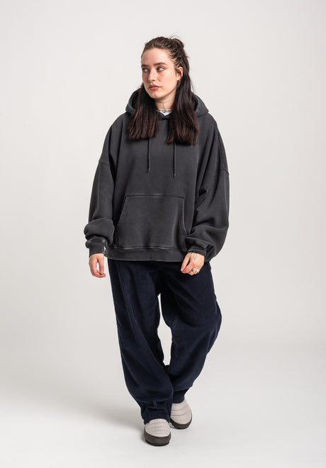 TITUS Aine Hoodie blackfaded – Detailansicht 2