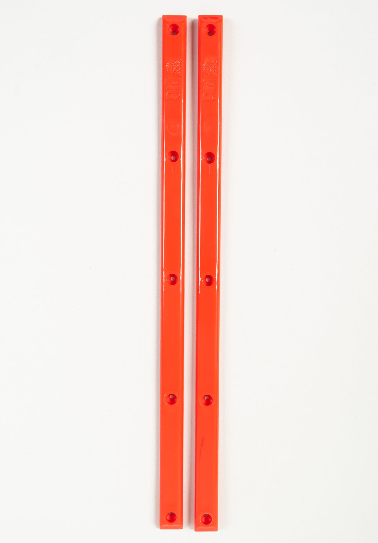 Rails red Vorderansicht