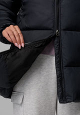 Puffect II Mid Hooded black Closeup2