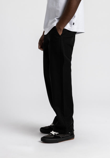 Regular Chino black Closeup2