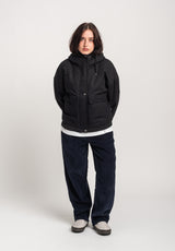 TITUS Enie Winterjacke black – Seitenansicht