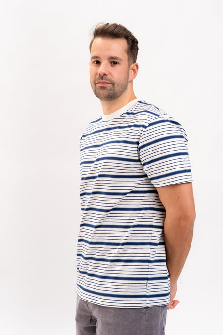 Versu navy-striped Closeup1