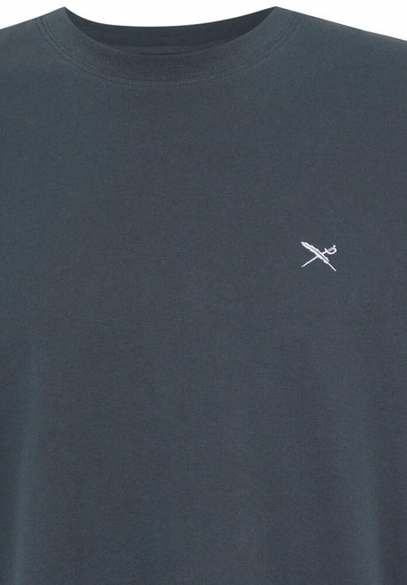 Mini Flag Relaxed darksteel Closeup1