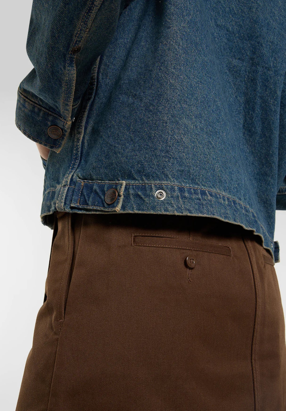 Denim Painter khakitintedblue Closeup2