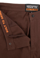 Built To Grind Utility chocolate Closeup2