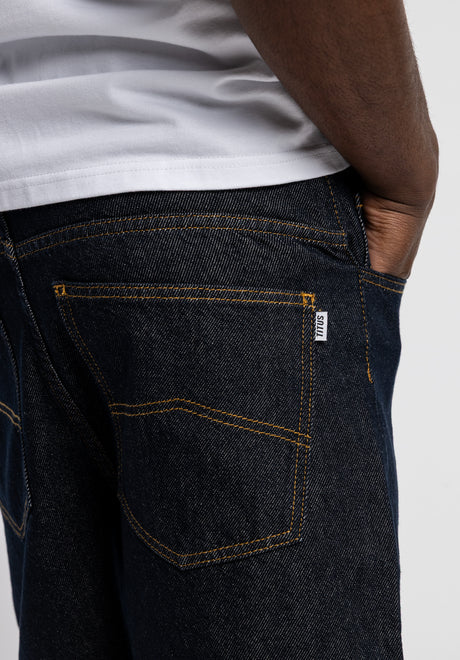 Frerik blue-rinsed Closeup1