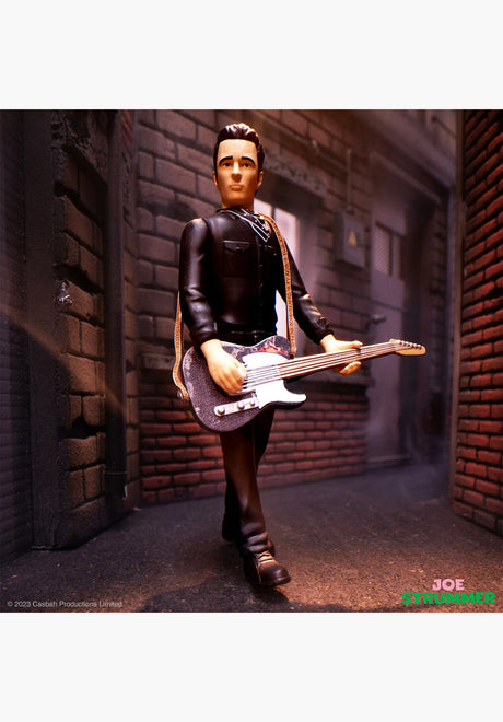 Joe Strummer Reaction Figures Wave 01 - Joe Strumm multicolored Closeup2