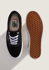 Skate Era black-white Closeup1