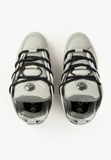 D3 E grey-grey-black Closeup1