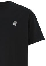 Play Different black Closeup1
