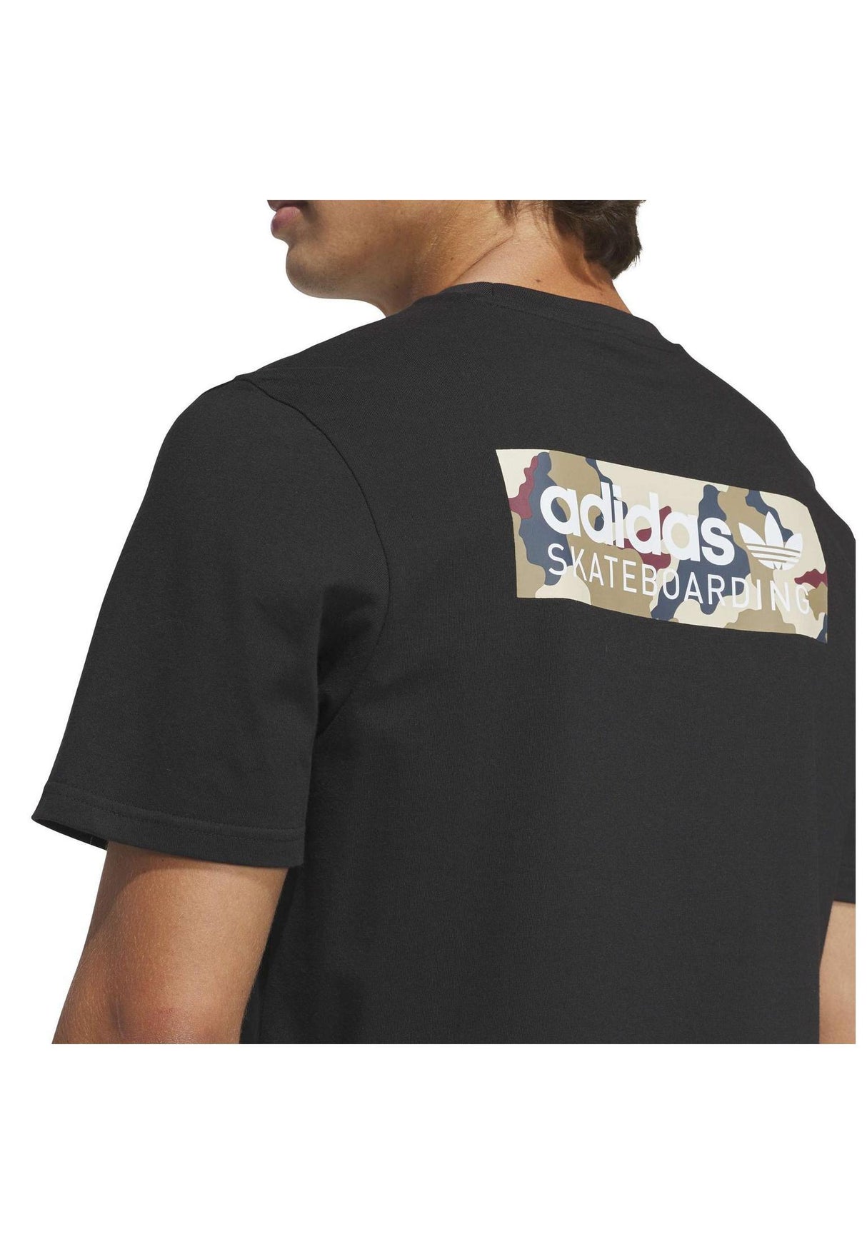 FSBS Camo Tee black Closeup1