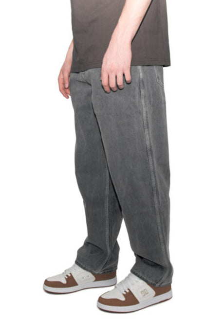 Bigfoot greywashed Closeup1