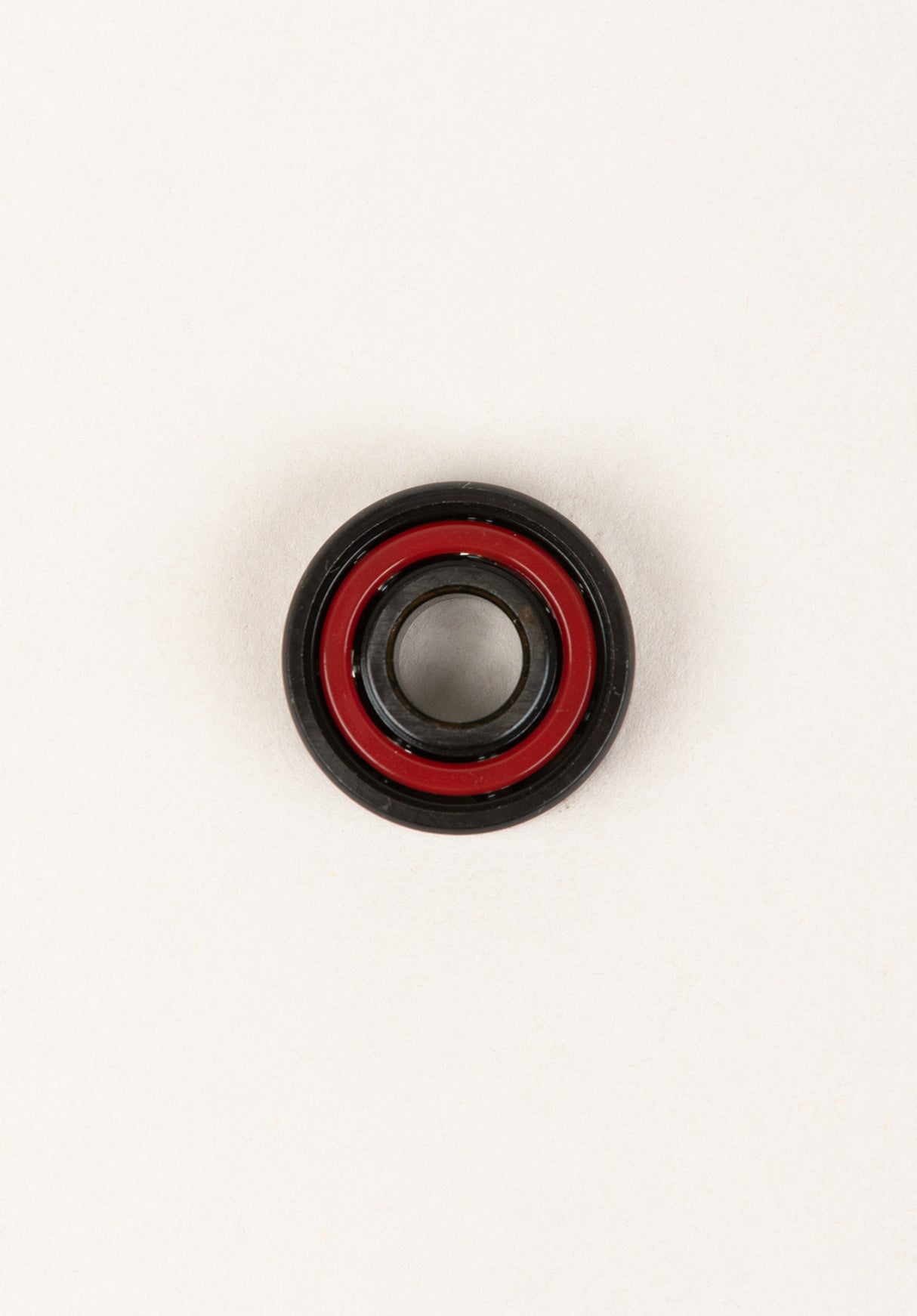 Tornados black-burgundy Closeup2