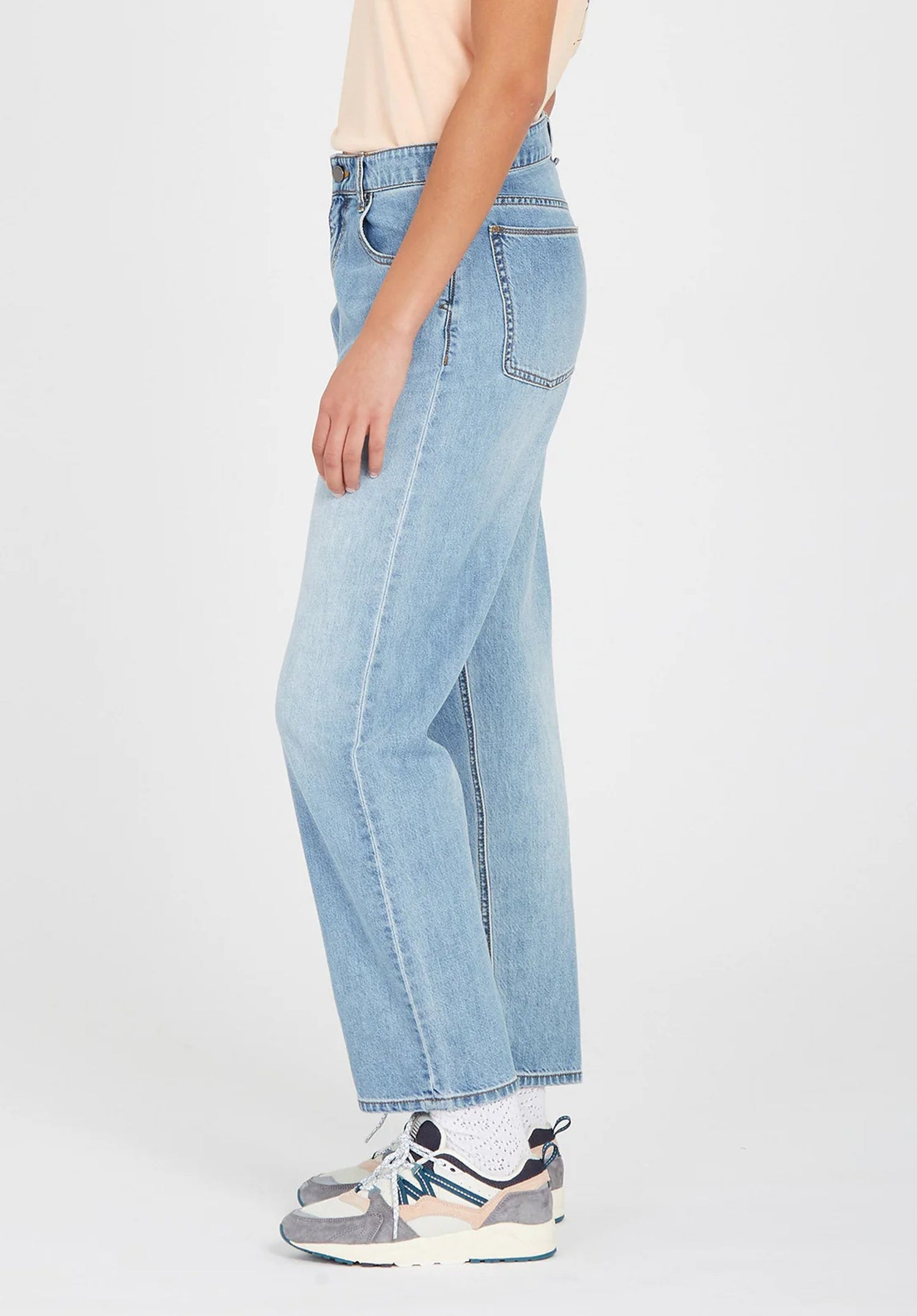 Daddio Jean vintageblue Closeup1 Zoom Image