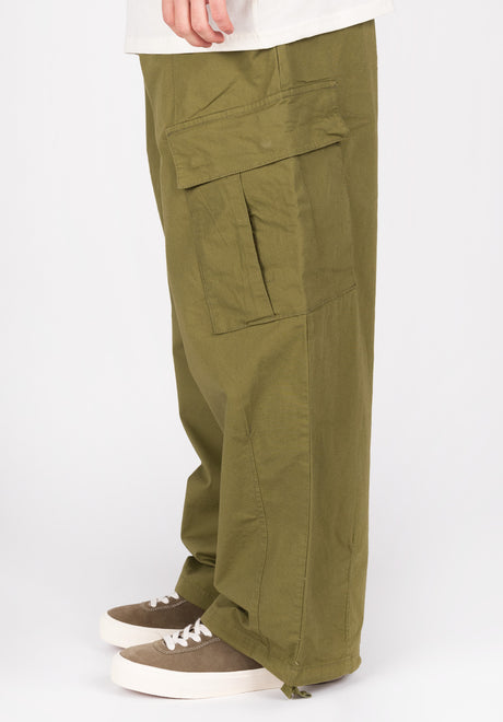 Janik|1,80|L