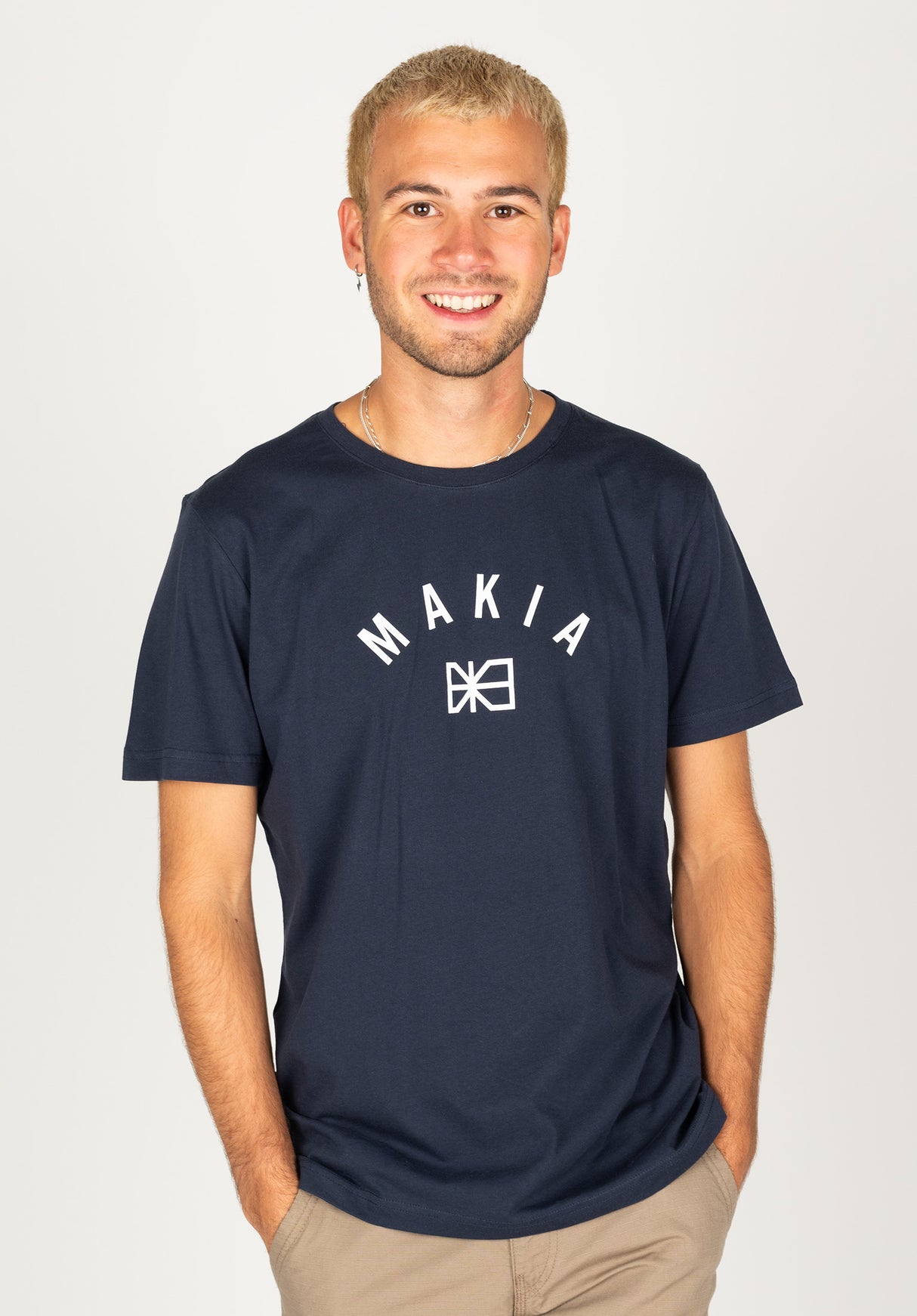 Leonard|1,82|L