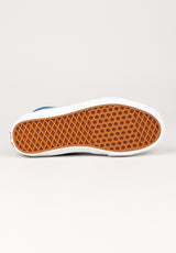 Skate SK8-Hi navy-white Close-Up1