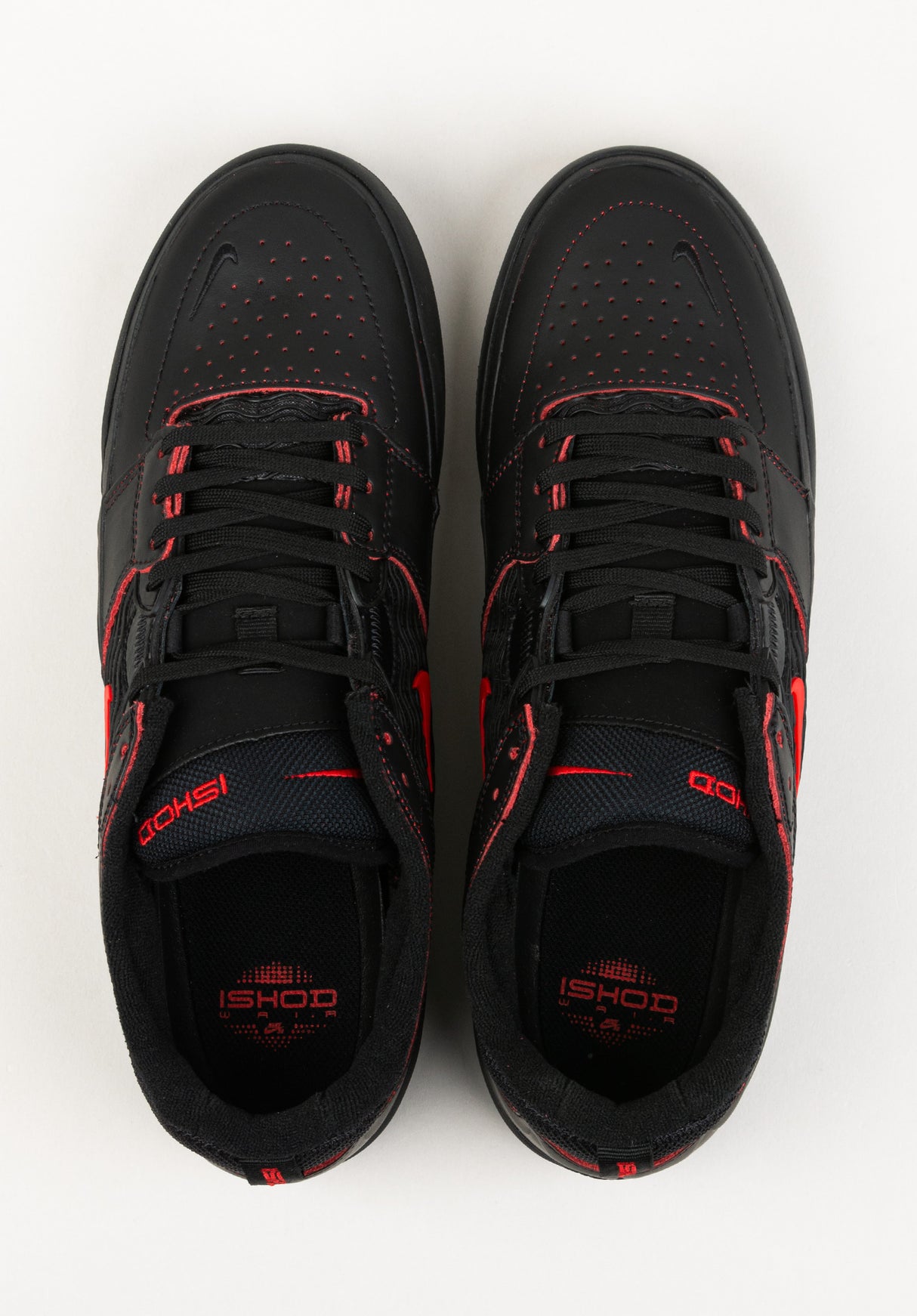 ISHOD PRM black-universityred-black-black Close-Up2